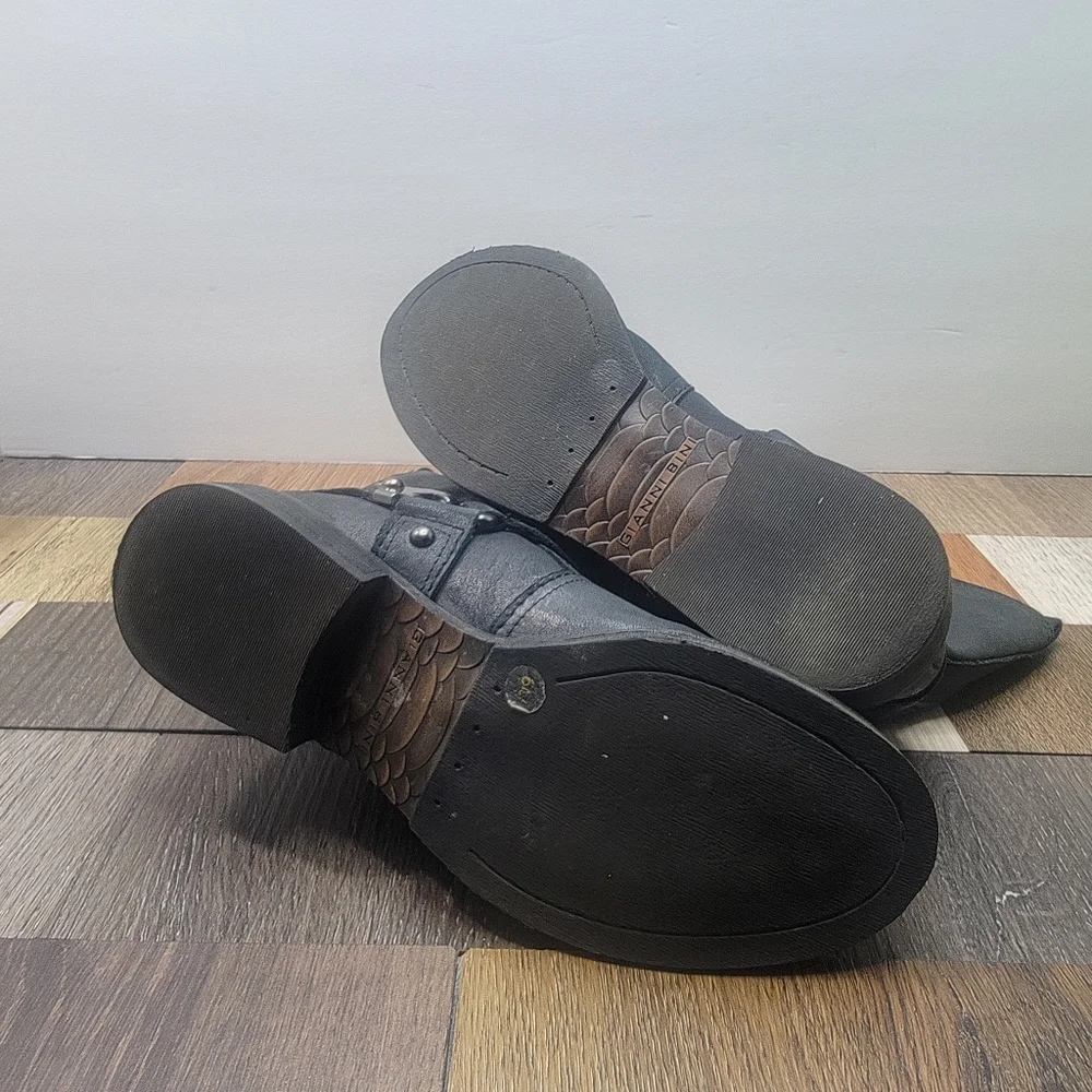 Women's Black Leather MOTO BOOTS 6M Biker Boots Side Buckle - Picture 5 of 5